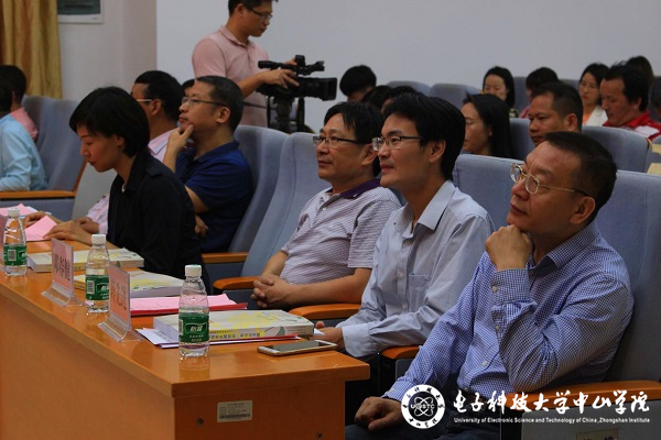 人口学科研_人口学变量直方图