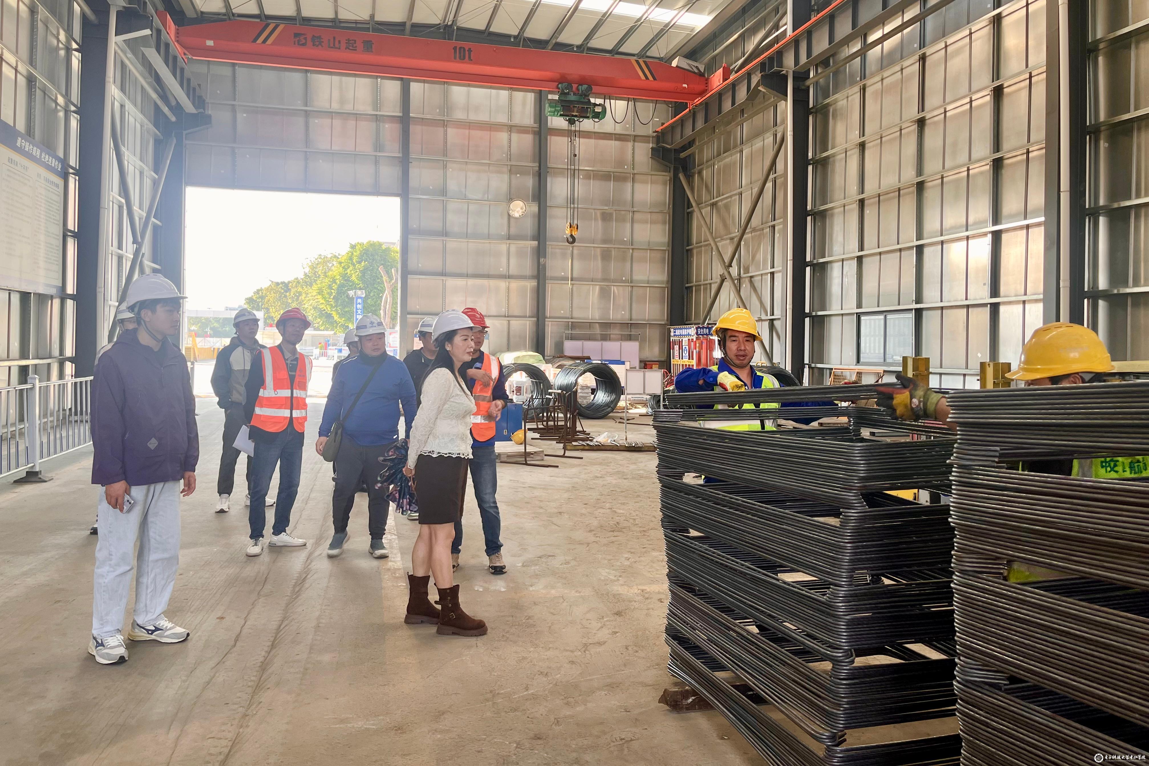 电子科技大学中山学院丨基建与能源团队赴兴中地铁站施工现场观摩学习